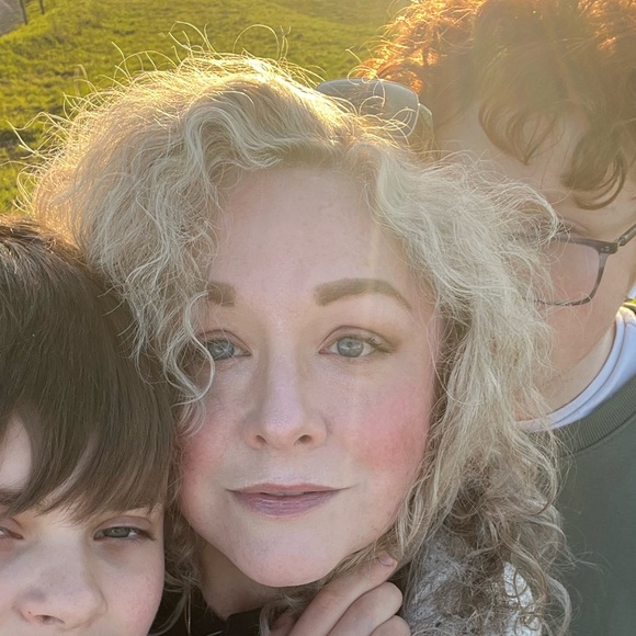 Meet your Posher, Jessica - Picture 1 of 1